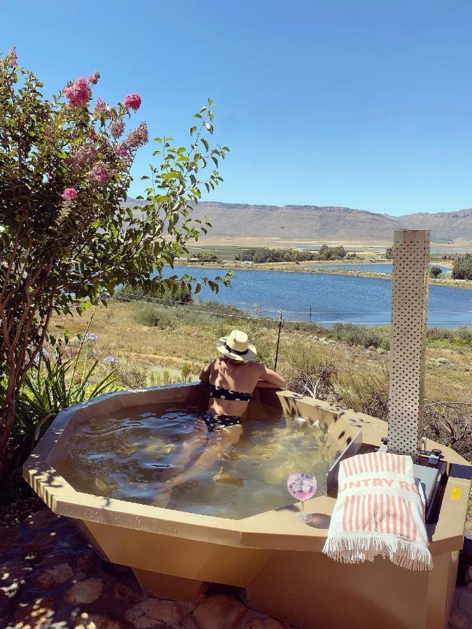 Boplaas Guesthouse Op-die-Berg Bagian luar foto